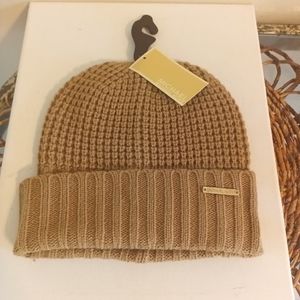 Michael Kors tan beanie winter hat size 0/S